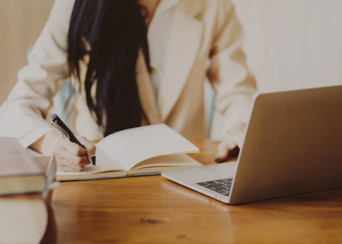 remote-internships-Remote-Hr-and-talent-management-internship-Featured